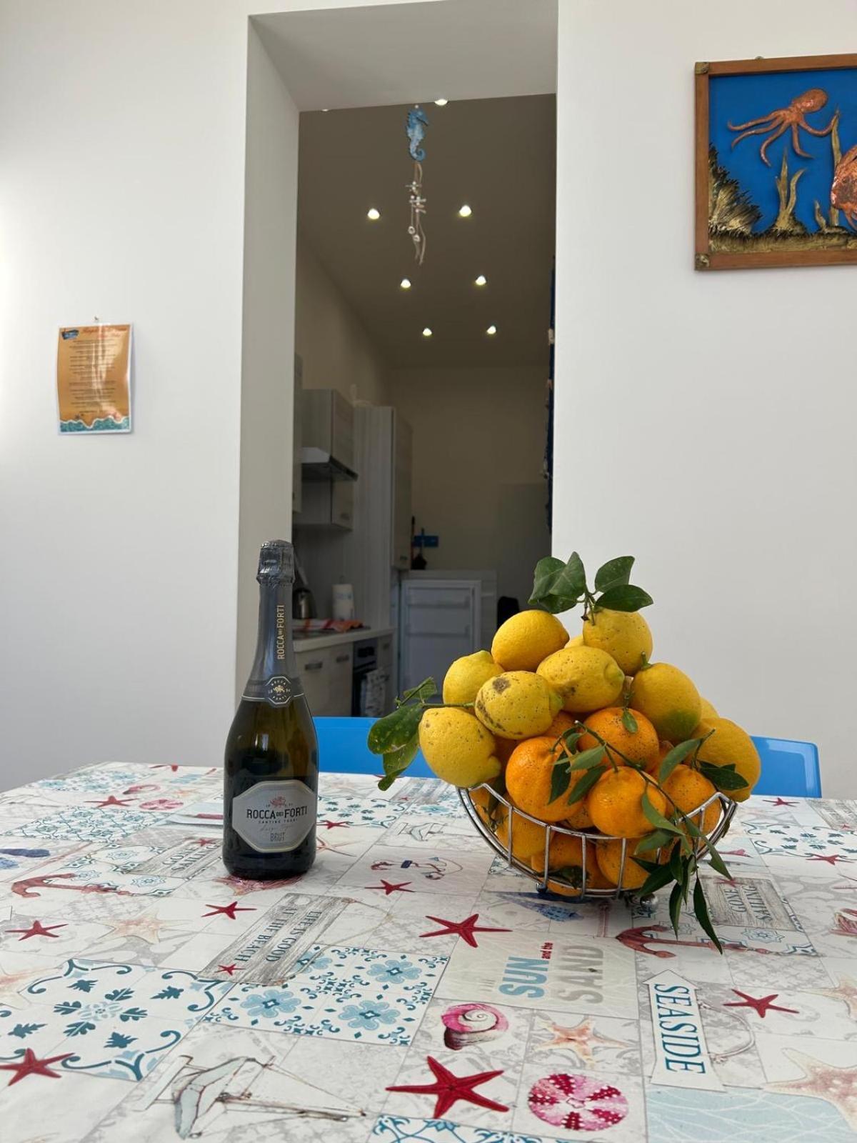 La Barca Sul Mare Apartment ปาแลร์โม ภายนอก รูปภาพ